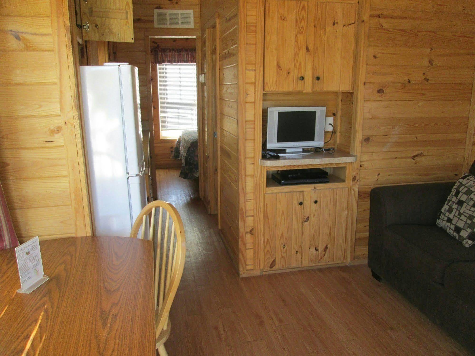 Rancho Oso Rv & Camping Resort ゴリータ エクステリア 写真