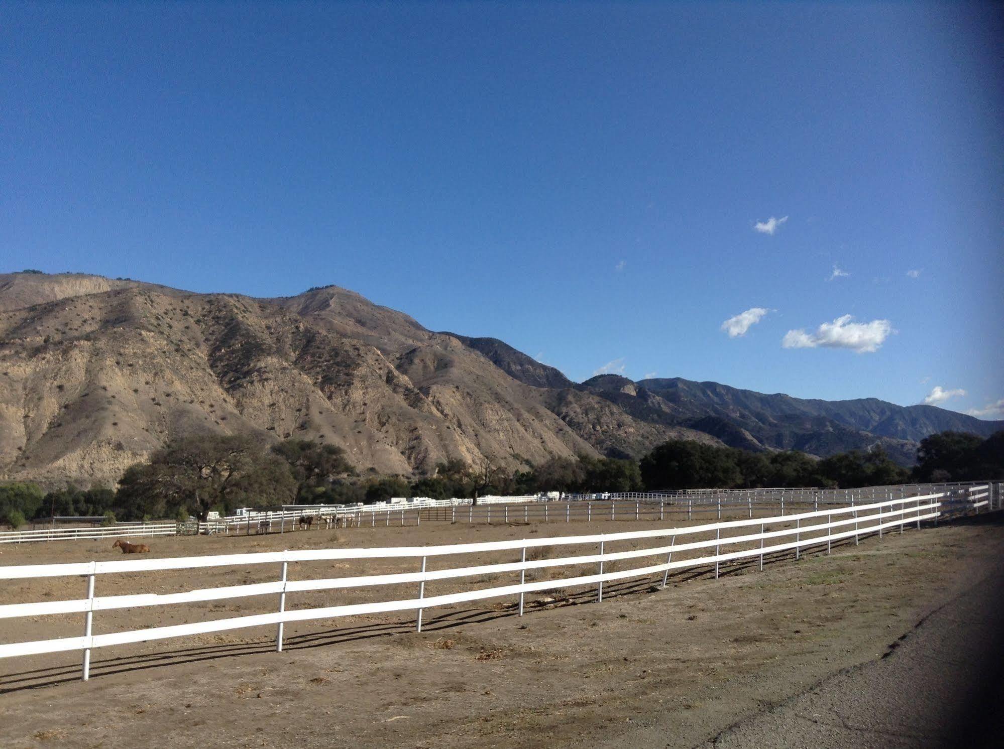 Rancho Oso Rv & Camping Resort ゴリータ エクステリア 写真